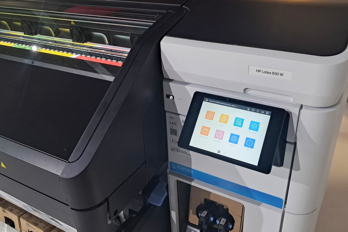 HP Latex 830 W Printer - Papergraphics